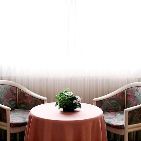 Batzenhaus Hotel Bad Soden am Taunus Bagian luar foto